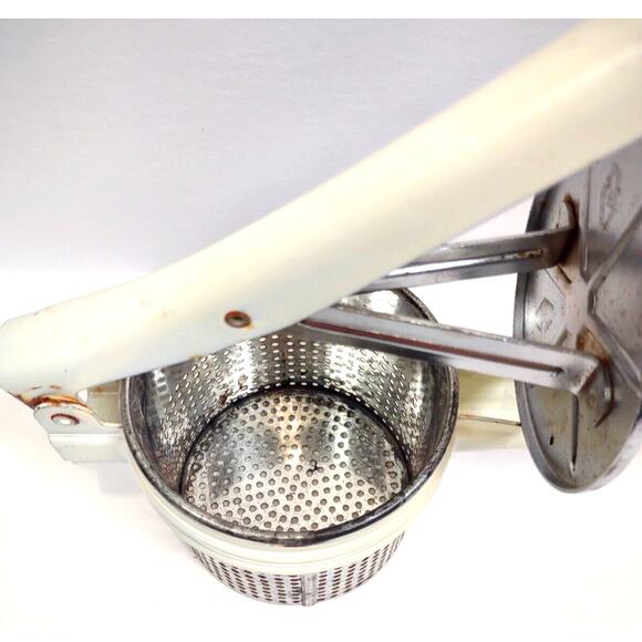 Vintage Metal White Handled Potato Rice Masher Juicer Strainer Press w OEM Bag - Picture 5 of 10